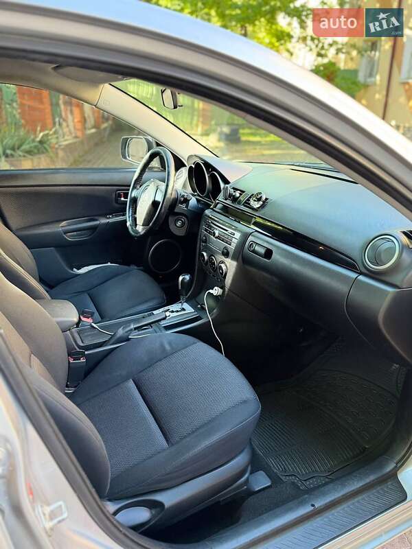 Седан Mazda 3 2008 в Тернополі