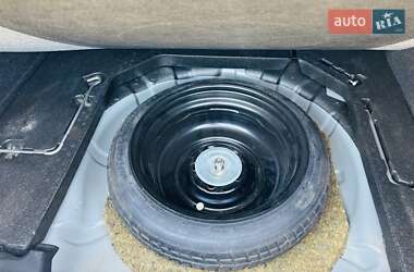 Седан Mazda 3 2013 в Дніпрі