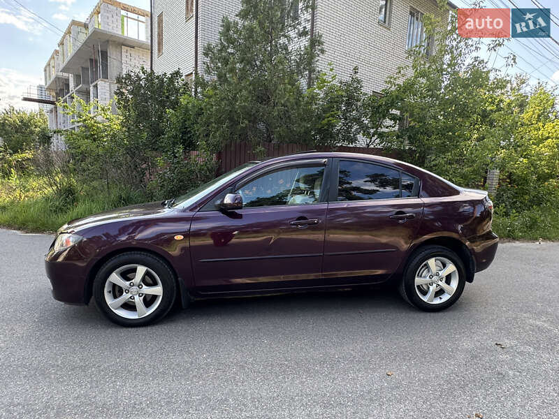Седан Mazda 3 2007 в Киеве