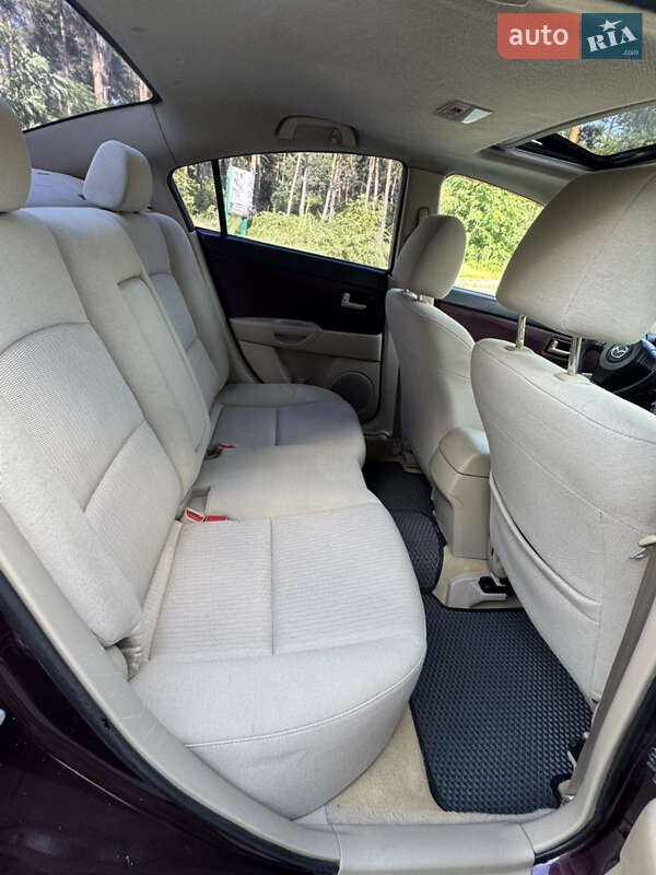 Седан Mazda 3 2007 в Киеве