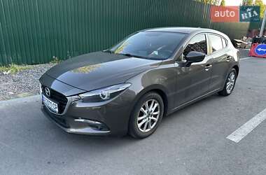 Хэтчбек Mazda 3 2017 в Киеве