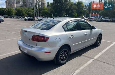 Седан Mazda 3 2004 в Березанці