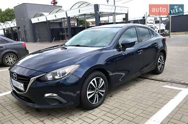 Седан Mazda 3 2016 в Києві
