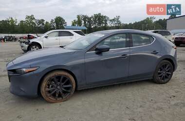 Mazda 3 2019