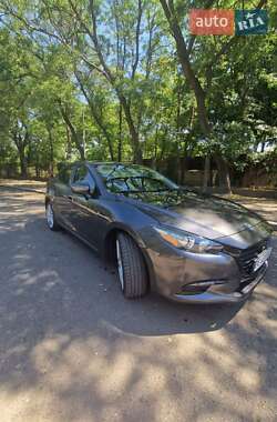 Седан Mazda 3 2018 в Миколаєві