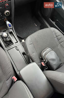 Седан Mazda 3 2006 в 