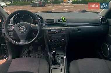 Седан Mazda 3 2007 в 
