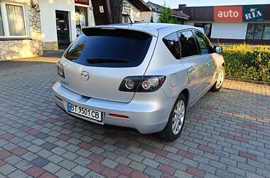 Хэтчбек Mazda 3 2009 в 