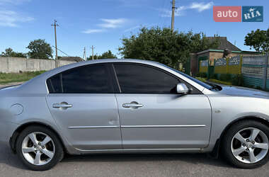 Седан Mazda 3 2005 в Миргороді