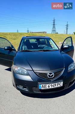 Седан Mazda 3 2007 в Днепре