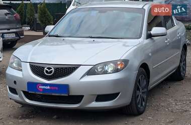 Седан Mazda 3 2004 в 