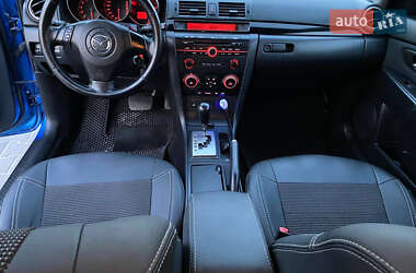 Седан Mazda 3 2006 в 