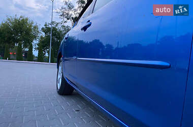 Седан Mazda 3 2006 в 