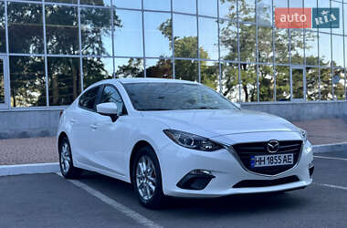 Седан Mazda 3 2015 в Одесі