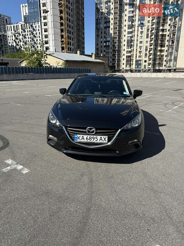 Mazda 3 2015