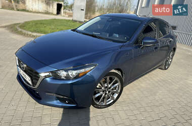 Хэтчбек Mazda 3 2018 в 