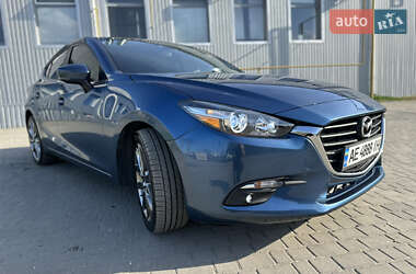 Хэтчбек Mazda 3 2018 в 