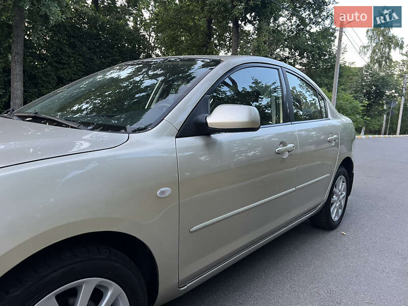 Седан Mazda 3 2007 в Києві