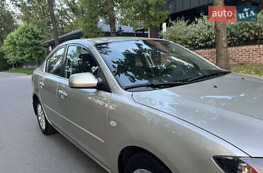 Седан Mazda 3 2007 в 
