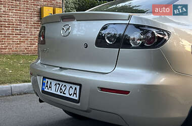 Седан Mazda 3 2007 в 