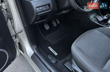 Седан Mazda 3 2007 в 