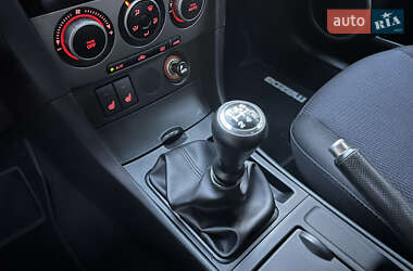 Седан Mazda 3 2007 в 