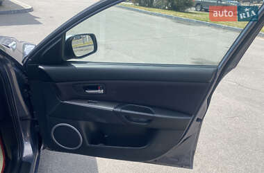 Хэтчбек Mazda 3 2007 в 