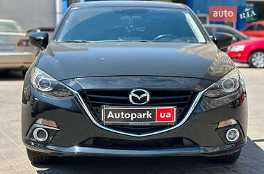 Седан Mazda 3 2014 в 