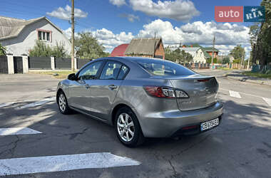 Седан Mazda 3 2010 в 