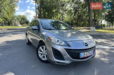 Седан Mazda 3 2010 в 