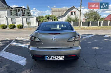 Седан Mazda 3 2010 в 