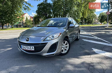 Седан Mazda 3 2010 в 