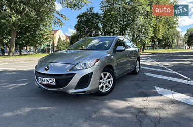 Седан Mazda 3 2010 в 