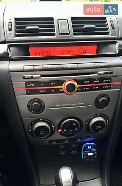 Седан Mazda 3 2007 в 