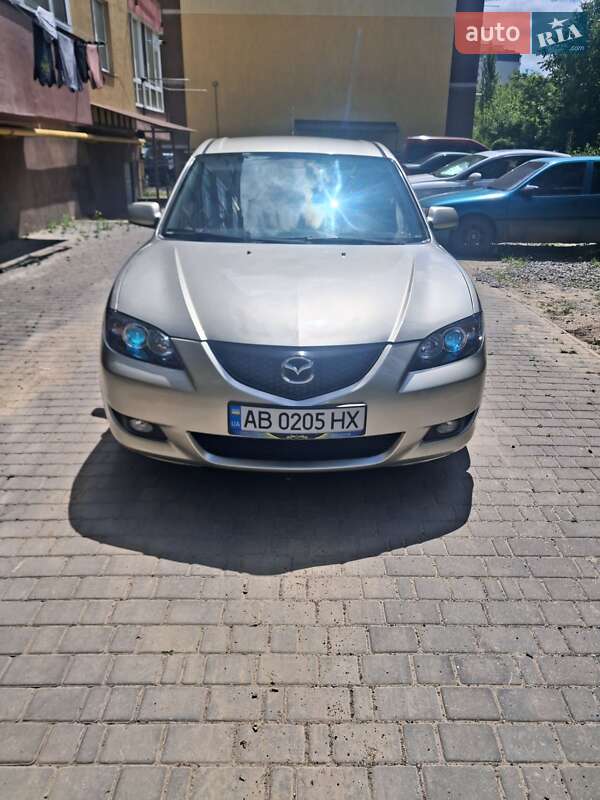 Седан Mazda 3 2007 в Виннице