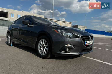 Хэтчбек Mazda 3 2016 в Ровно