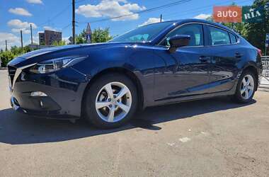 Седан Mazda 3 2016 в Кропивницком