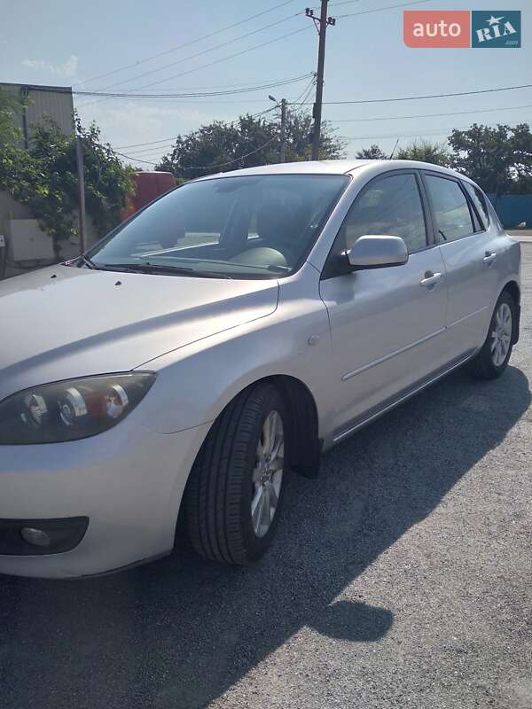 Хетчбек Mazda 3 2007 в Дніпрі