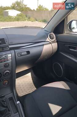 Хэтчбек Mazda 3 2007 в 