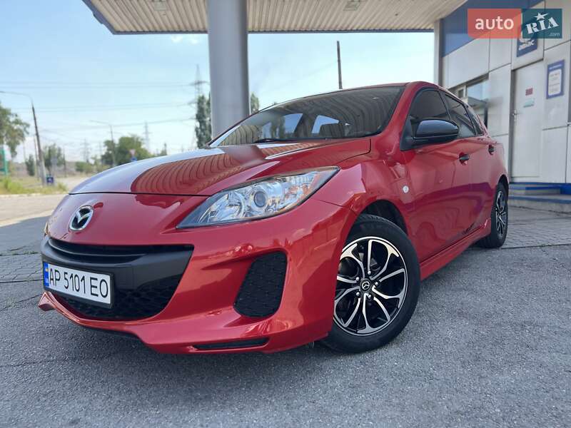 Хэтчбек Mazda 3 2012 в Запорожье