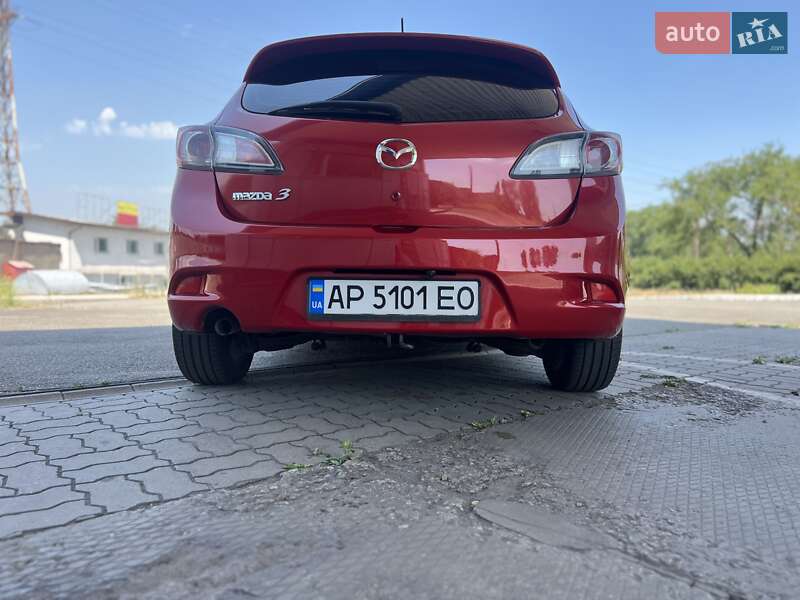 Хэтчбек Mazda 3 2012 в Запорожье