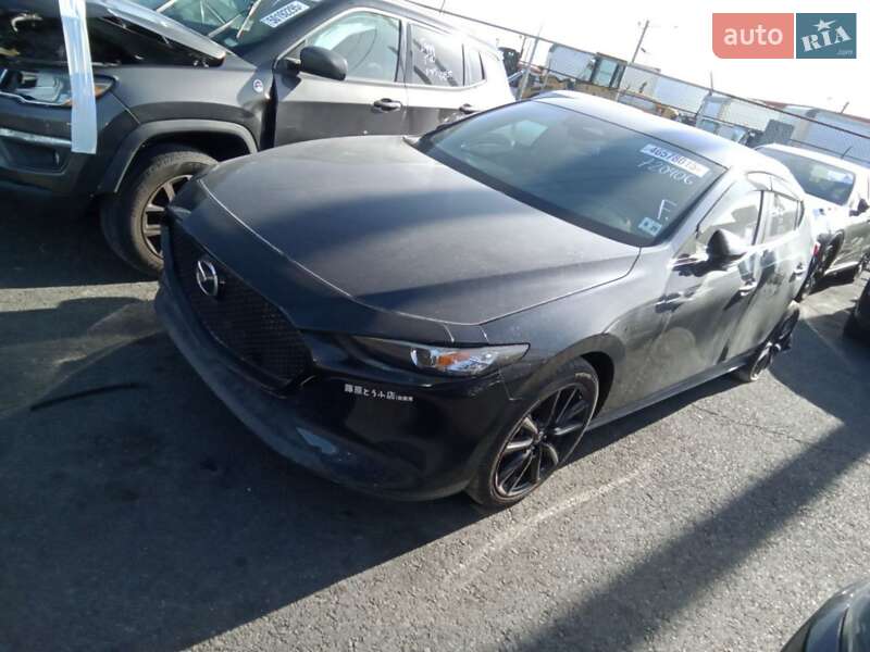 Mazda 3 2024