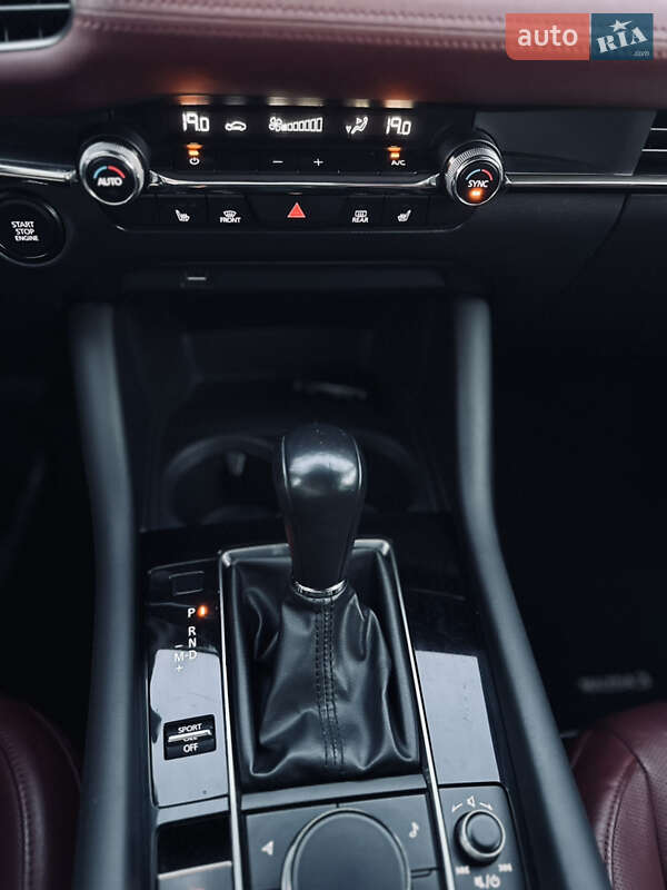Хэтчбек Mazda 3 2019 в Одессе