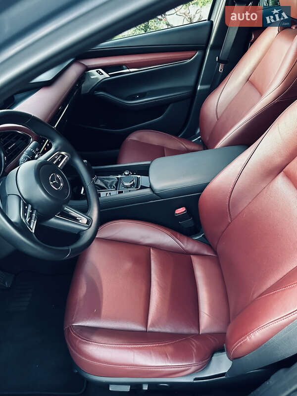 Хэтчбек Mazda 3 2019 в Одессе
