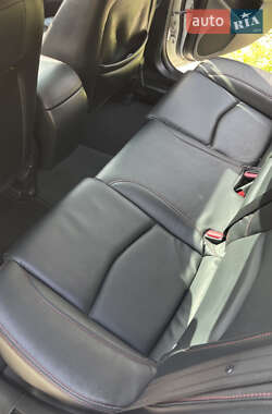 Хетчбек Mazda 3 2013 в 