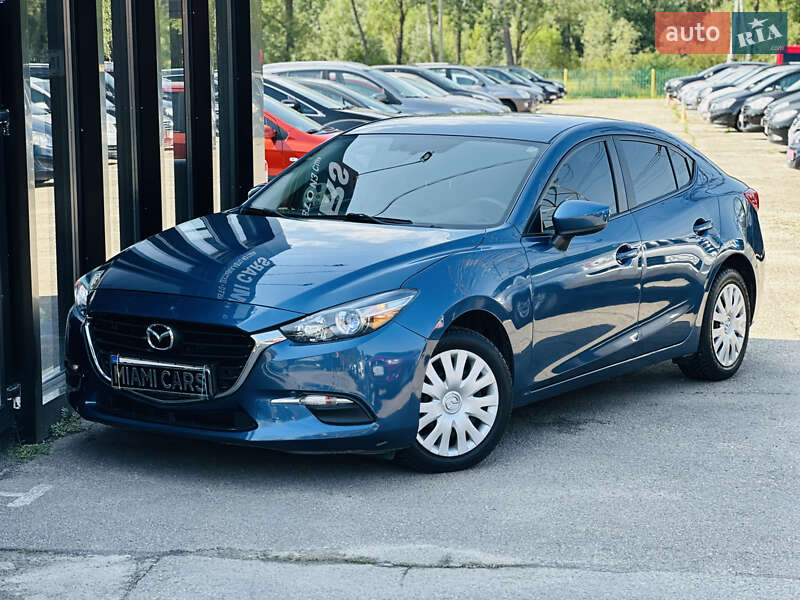Седан Mazda 3 2016 в Харкові