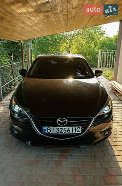 Mazda 3 2015