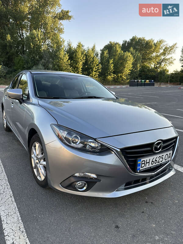 Седан Mazda 3 2015 в Ізмаїлі фото 20 Седан Mazda 3 2015 в Ізмаїлі