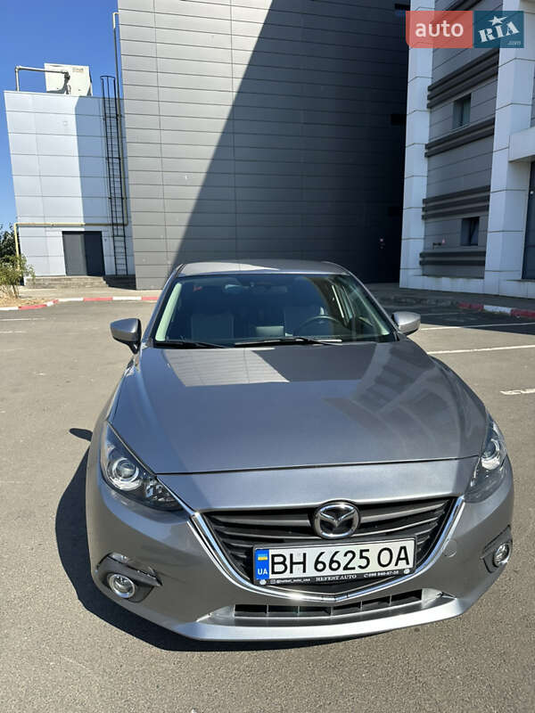 Седан Mazda 3 2015 в Ізмаїлі фото 3 Седан Mazda 3 2015 в Ізмаїлі