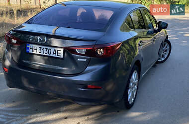 Седан Mazda 3 2013 в 